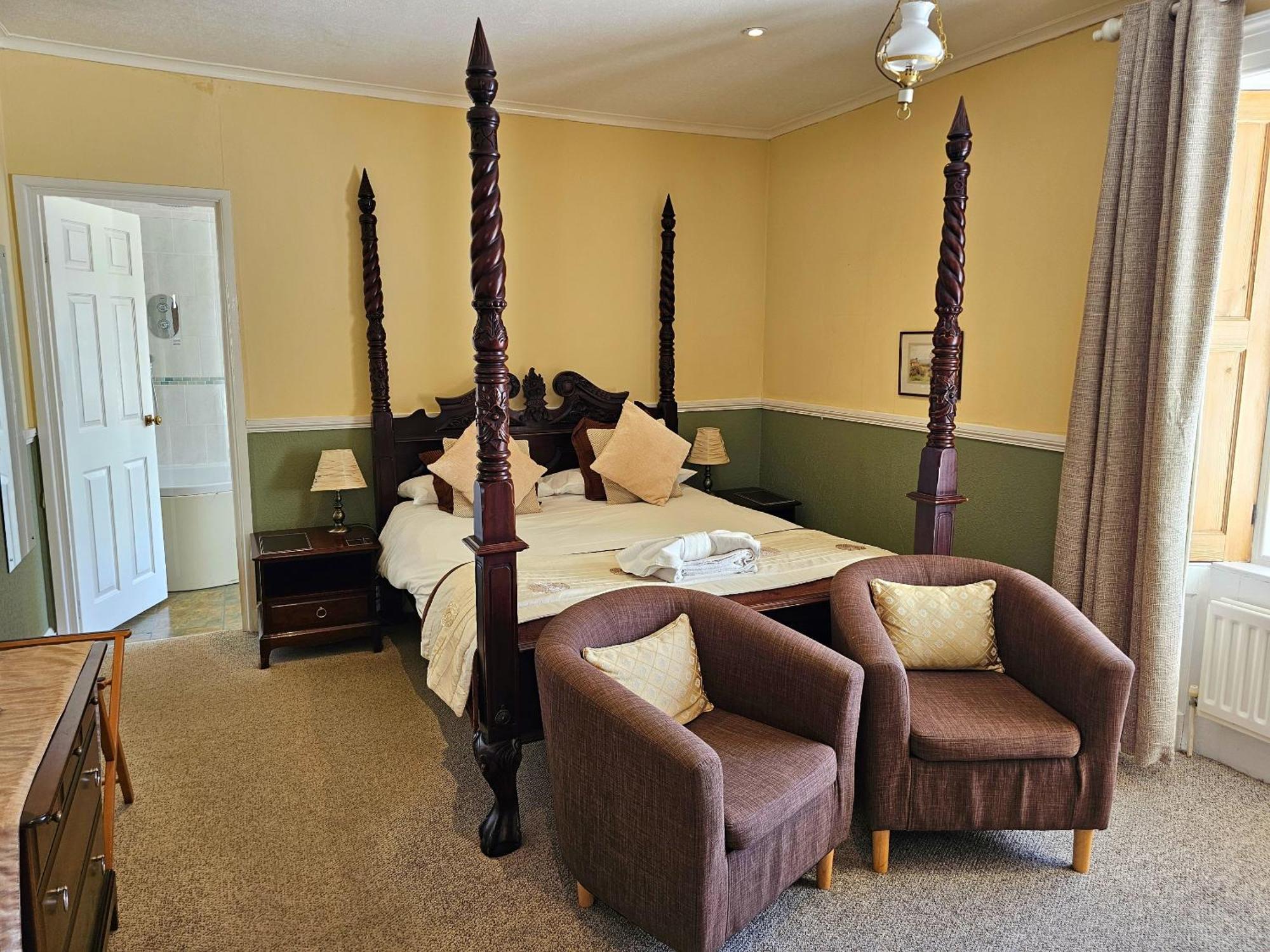 House Hotel