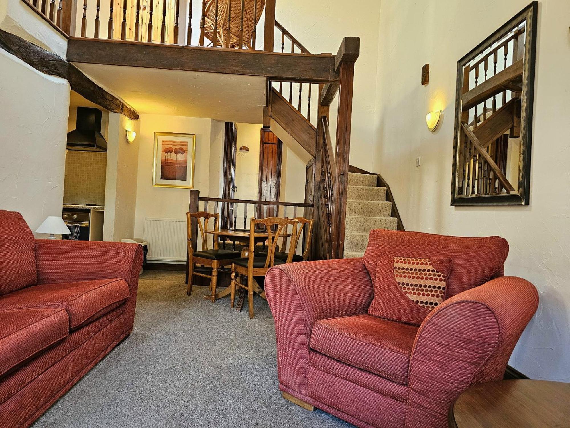 House Hotel 3*